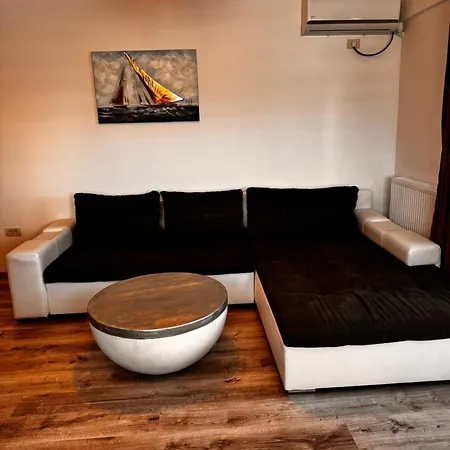 Roapart B2 2 Si 3 Terase Spatioase Si Parcare