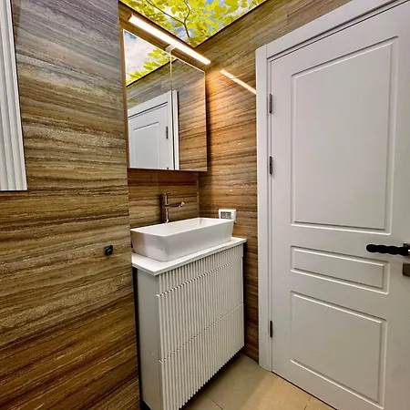 Roapart B2 2 Si 3 Terase Spatioase Si Parcare