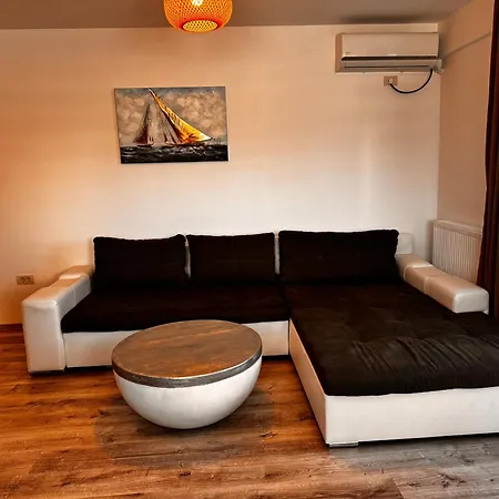 Roapart B2 2 Si 3 Terase Spatioase Si Parcare Apartament Năvodari