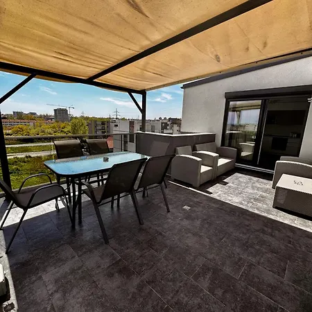 Apartment Roapart B2 2 Si 3 Terase Spatioase Si Parcare Navodari